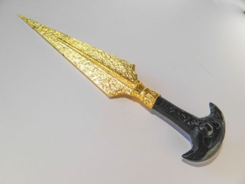 Bellatrix's gilded dagger